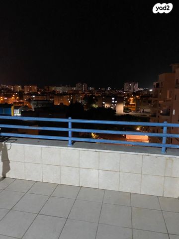 גג/ פנטהאוז, דב פרומר 22, קרית שמואל, חיפה