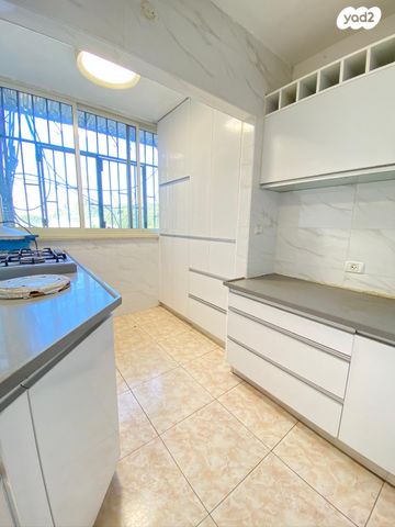 מאיר בר אילן 14