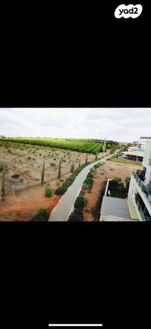 דירת גן, הארבל 18, פרדסיה, פרדסיה