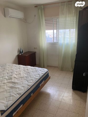 דירה, זאב בנין 13, נווה פז, חיפה