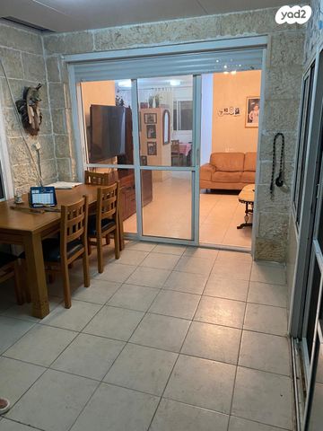 גג/ פנטהאוז, דב פרומר 22, קרית שמואל, חיפה