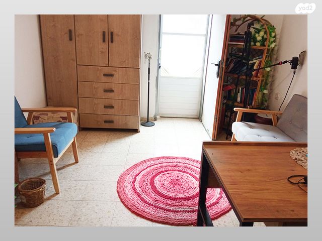 דו משפחתי, סמטת יקינטון 3, יפה נוף, פרדס חנה כרכור