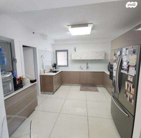 גג/ פנטהאוז, סמטת השחר 7, נווה רבין, אור יהודה