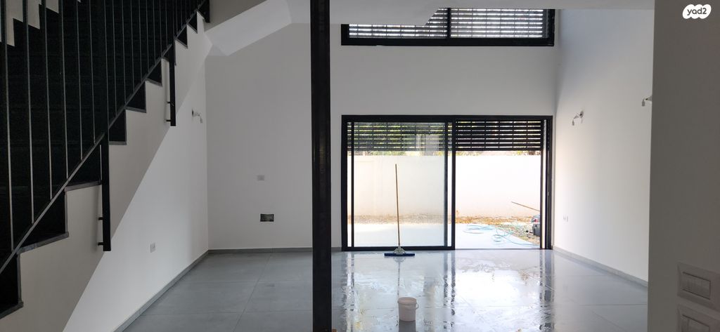 בית פרטי/ קוטג', הראשונים 15, המושבה, בנימינה גבעת עדה