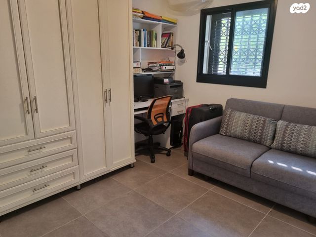 דירת גן, ארלוזורוב 100, מרכז, קרית עבודה, חולון