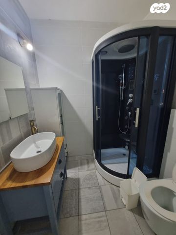 דירת גן, ארלוזורוב 100, מרכז, קרית עבודה, חולון