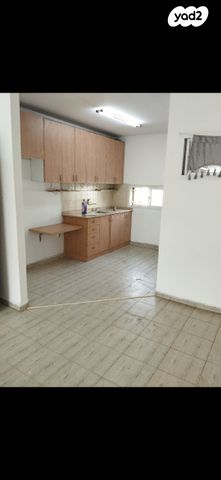 דירת גן, פרי מגדים 106, מישור הגפן, אופקים