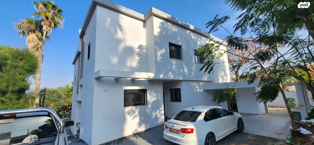 בית פרטי/ קוטג', הראשונים 15, המושבה, בנימינה גבעת עדה