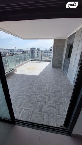 גג/ פנטהאוז, כנען 16, בית בפארק ,פרדס בחסכון, אור יהודה