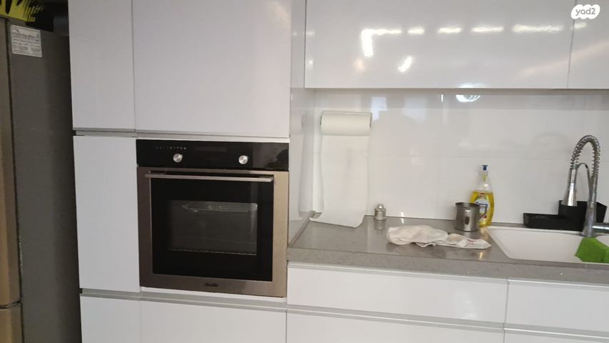 דירה, יהושע בן נון 16, המכבים, גבעת זאב