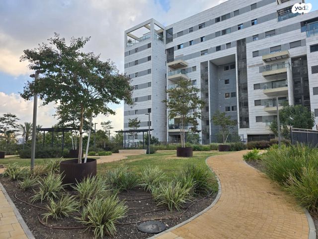 דירה, אלישע הנביא 24, הנביאים, מודיעין מכבים רעות