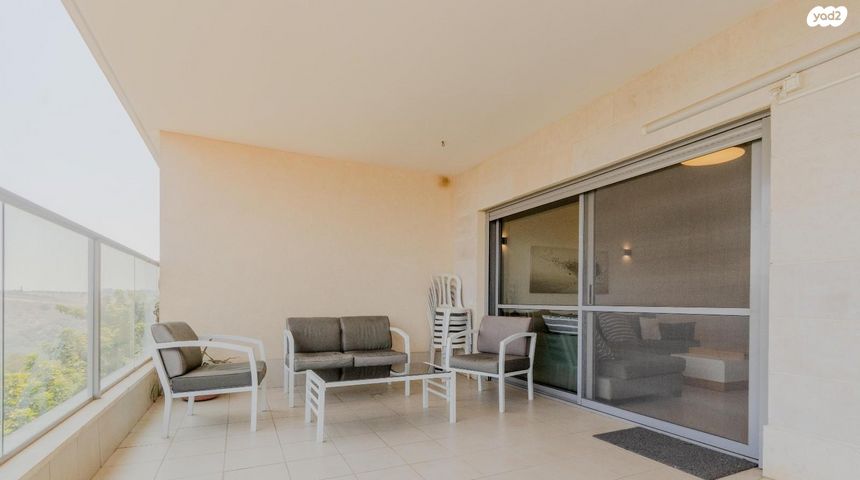 דירה, גולן 32, גבעת טל, אלפי מנשה