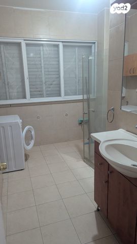 דירה, יהודה לייב פינסקר 12, לב המושבה / מרכז העיר, פתח תקווה