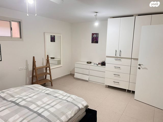 יחידת דיור, לח"י 12, מרכז המושבה, גן יבנה