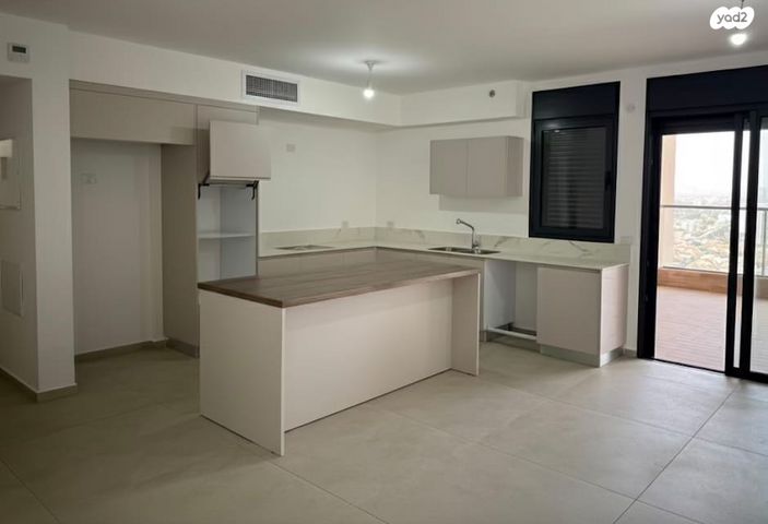 הקרן הקיימת לישראל 43