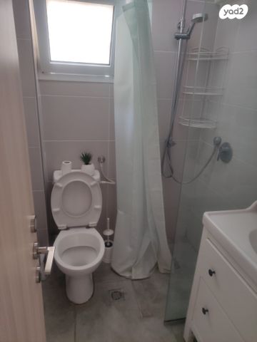 דירה, יוסף שפרינצק 54, שיכון א', קרית שמונה