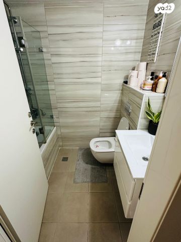 דירה, נווה שאנן 4, נווה שאנן, תל אביב יפו