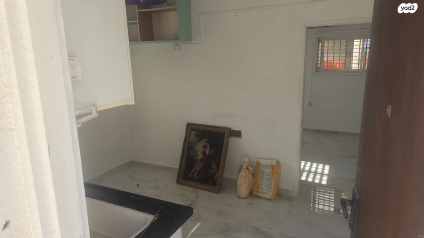 חכמי אתונה 62