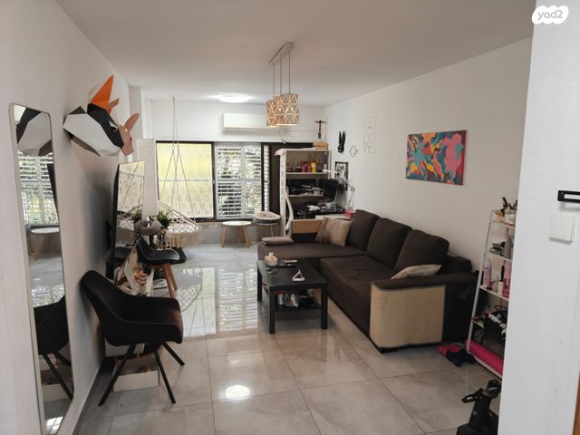 דירה, מעפילי אגוז 32, נווה חן, תל אביב יפו