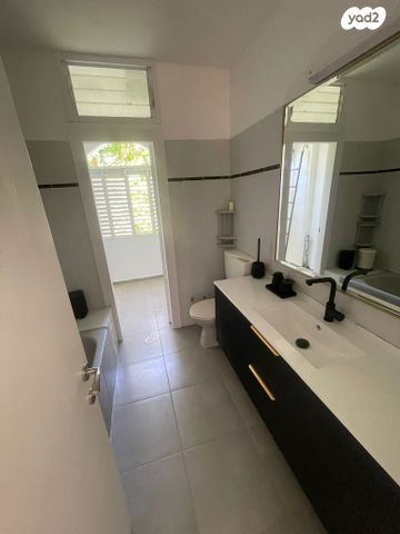 בית פרטי/ קוטג', המסילה 21, הרצליה ב', הרצליה