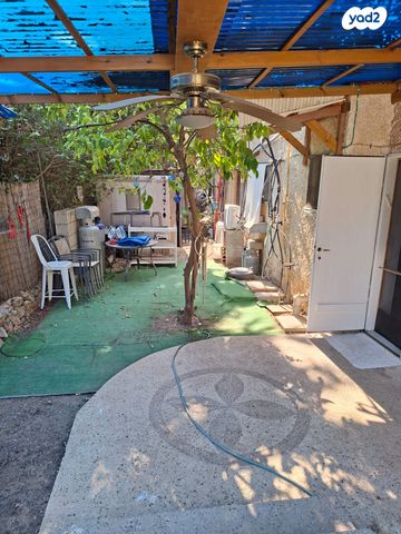 יחידת דיור, הרצפלד 1, שיכון עממי, הוד השרון