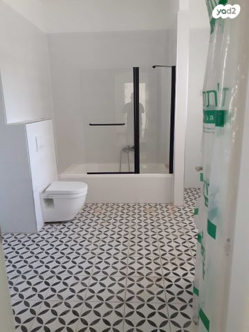 גג/ פנטהאוז, שוהם 27, אבני חן, חריש