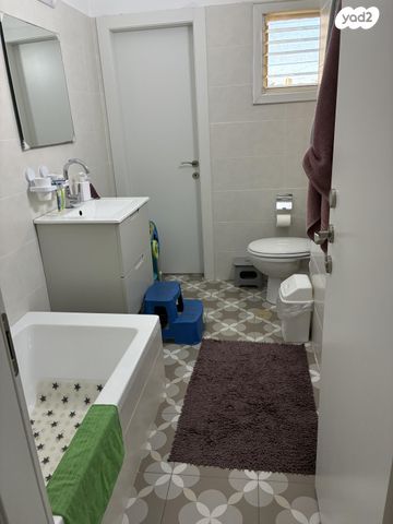 דירה, תל חי 37, מרכז, כפר סבא