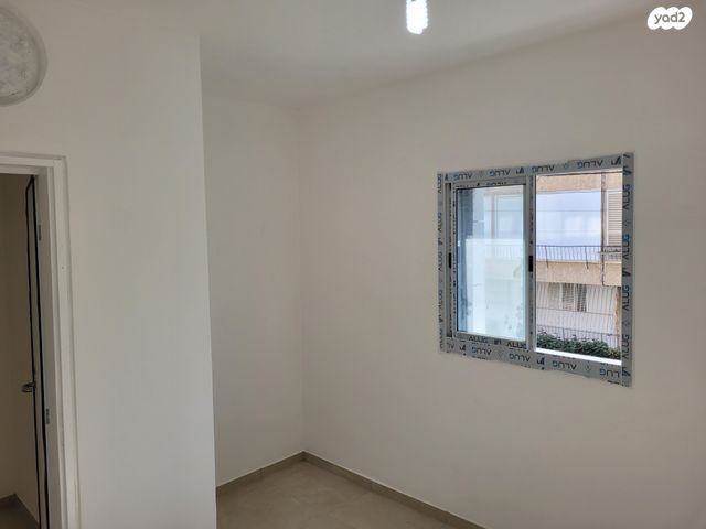 דירה, שפינוזה 16, אברמוביץ', ראשון לציון