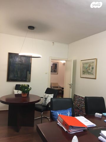 משרדים, דובנוב 25, הצפון החדש - דרום, תל אביב יפו