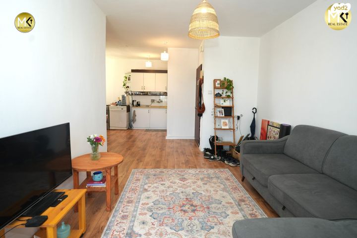 דירה, דרך למרחב, שיכון ממשלתי, פרדס חנה כרכור