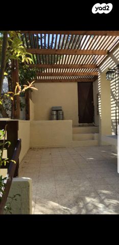 דירת גן, הס, הדר עליון, חיפה