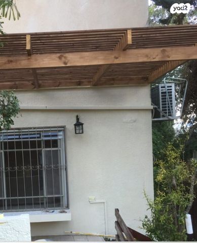 דירת גן, הס, הדר עליון, חיפה