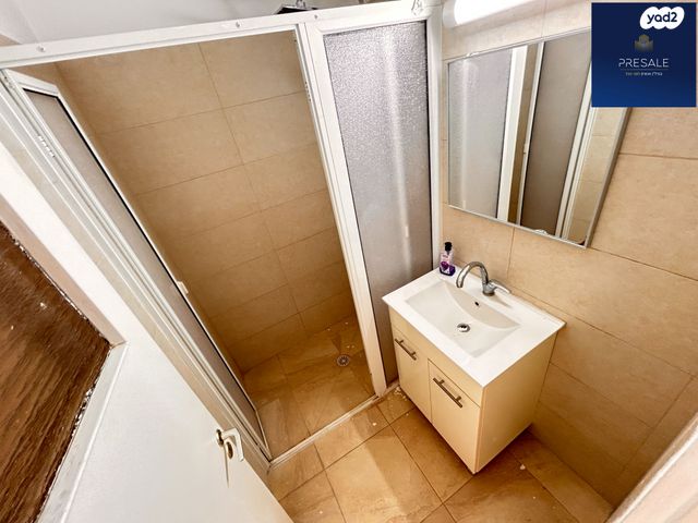 דירה, אלעזר בן יאיר, אבישור, ערד