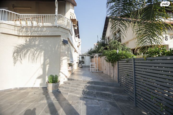 בית פרטי/ קוטג', קרית עקרון