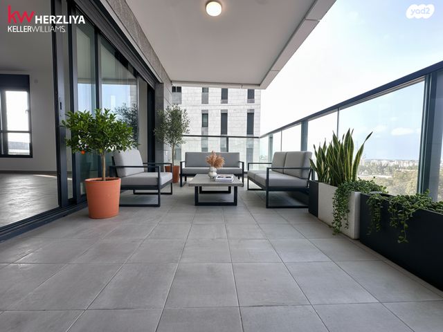 דירה, הר מירון 4, נווה ישראל, הרצליה