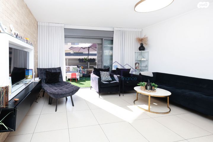 בית פרטי/ קוטג', פרדס הגדוד, נתניה