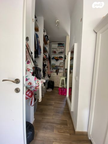 דו משפחתי, בנימינה גבעת עדה