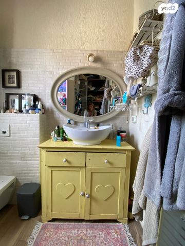 דו משפחתי, בנימינה גבעת עדה