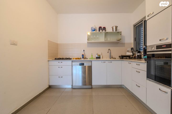 דירת גן, שוהם, אבני חן, חריש