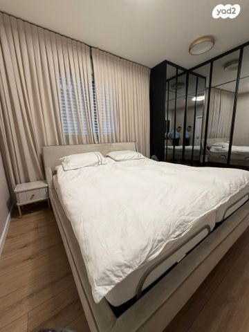 דירה, עוזי נרקיס, קרית רבין, חולון