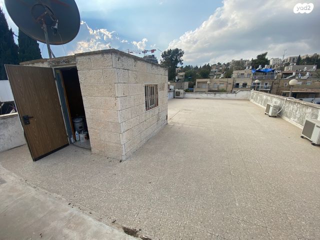 גג/ פנטהאוז, יוסי בן יועזר, קטמונים, ירושלים
