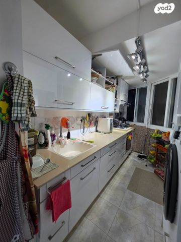 דירה, שדרות מלכי ישראל 160, ההעפלה, קרית גת