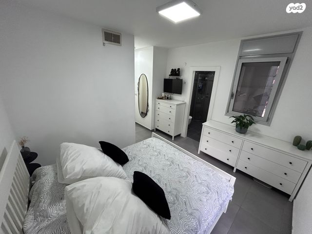 דירה, שדרות ששת הימים, מרכז, כפר סבא