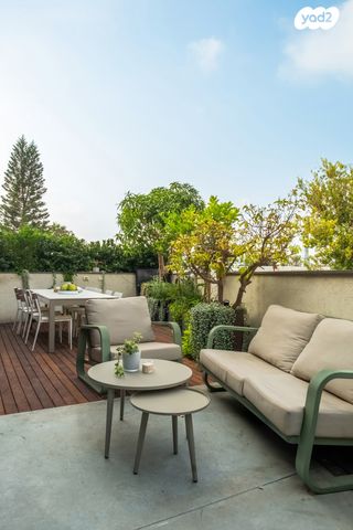 גג/ פנטהאוז, עיר שמש, גני צהלה, רמות צהלה, תל אביב יפו