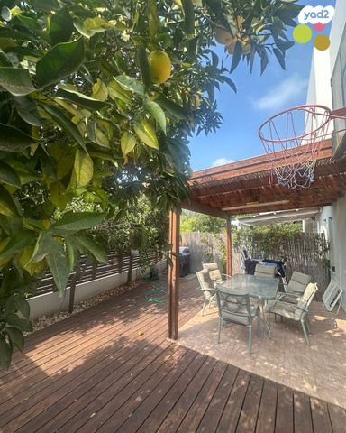 בית פרטי/ קוטג', בנימינה גבעת עדה