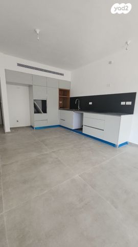 דירה, המעיין, ארלוזורוב, גבעתיים