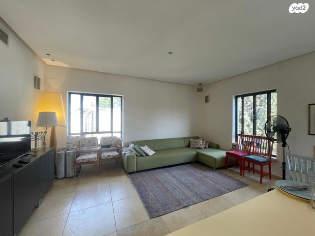 דירה, הגדוד העברי, קטמון הישנה, ירושלים