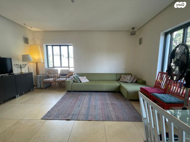 דירה, הגדוד העברי, קטמון הישנה, ירושלים