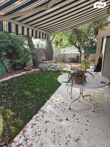 האלוף עוזי נרקיס 