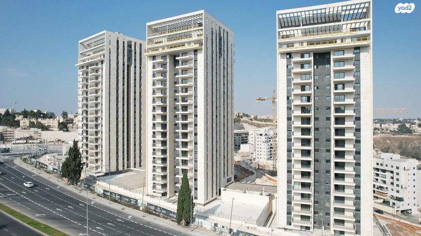 יצחק ארנסט נבנצל 